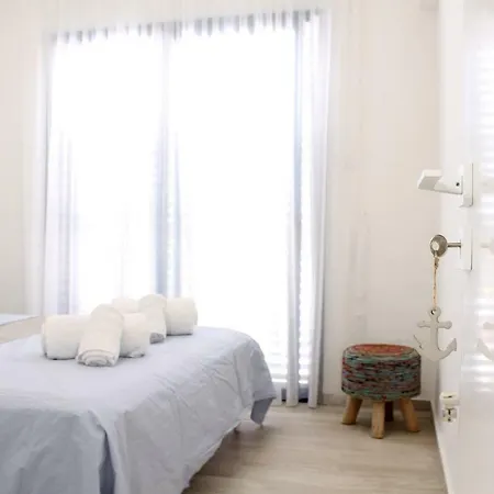 فيلة St. Nicolas 8 -