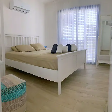 St. Nicolas 8 - فيلة