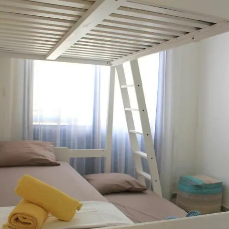 St. Nicolas 8 - بروتاراس